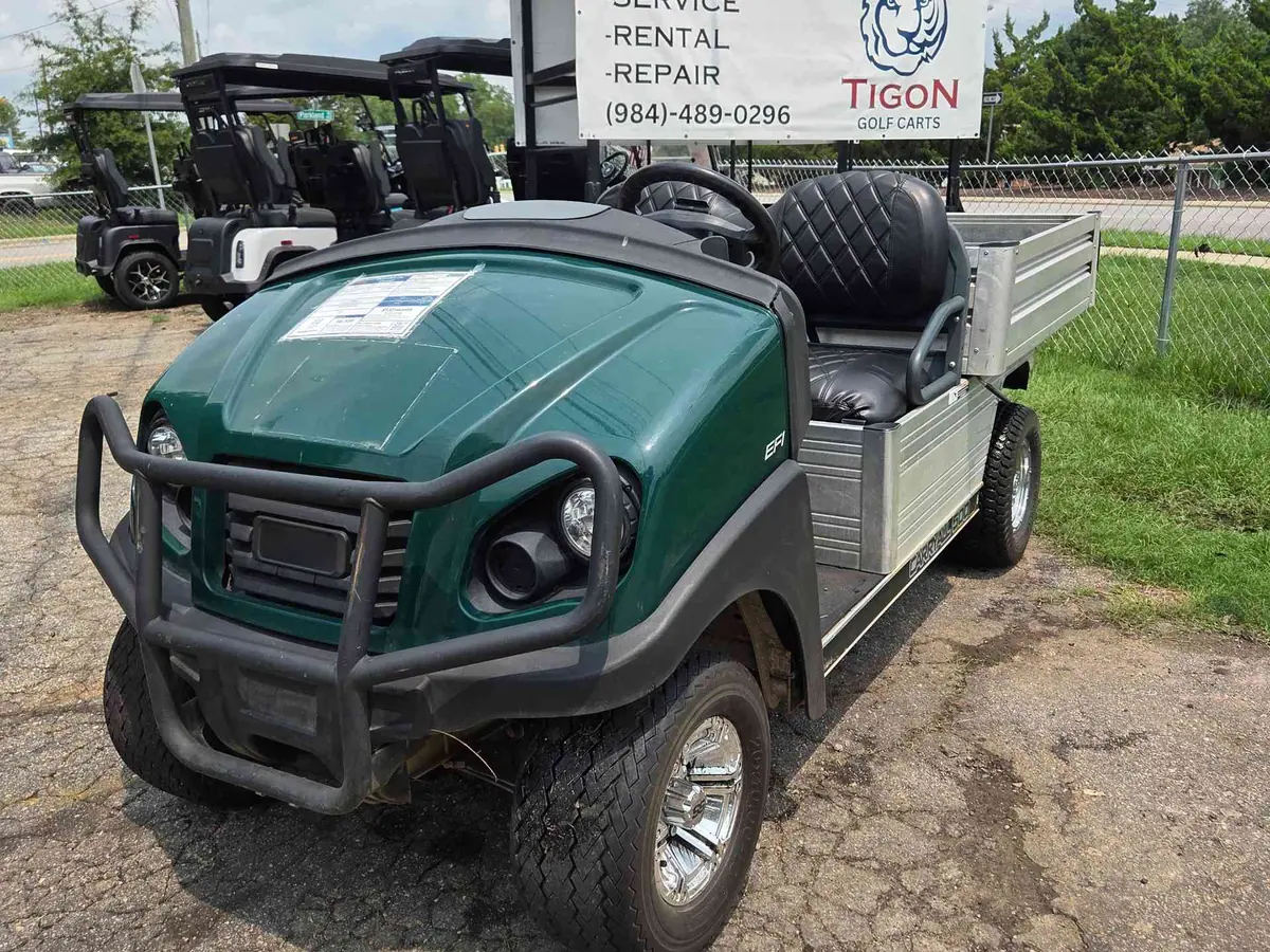Used green gas 2019 Club Car Carryall golf cart for sale in Raleigh, NC