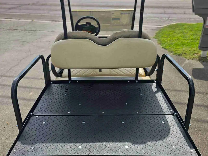 Used beige electric 2015 Club Car Precedent golf cart for sale in Hatfield, PA — photo 4