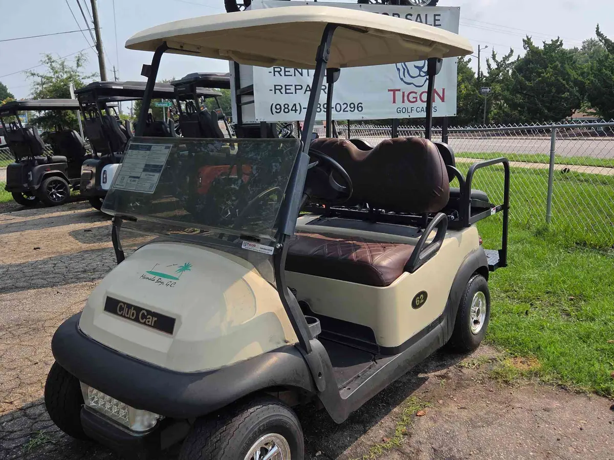 Used beige electric 2015 Club Car Precedent golf cart for sale in Raleigh, NC