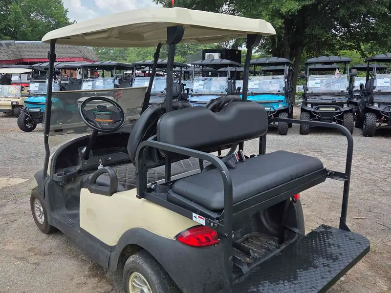 Used beige electric 2015 Club Car Precedent golf cart for sale in Raleigh, NC — photo 3