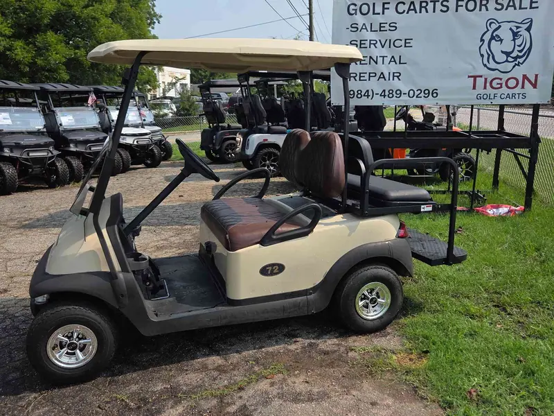Used beige electric 2015 Club Car Precedent golf cart for sale in Raleigh, NC — photo 2