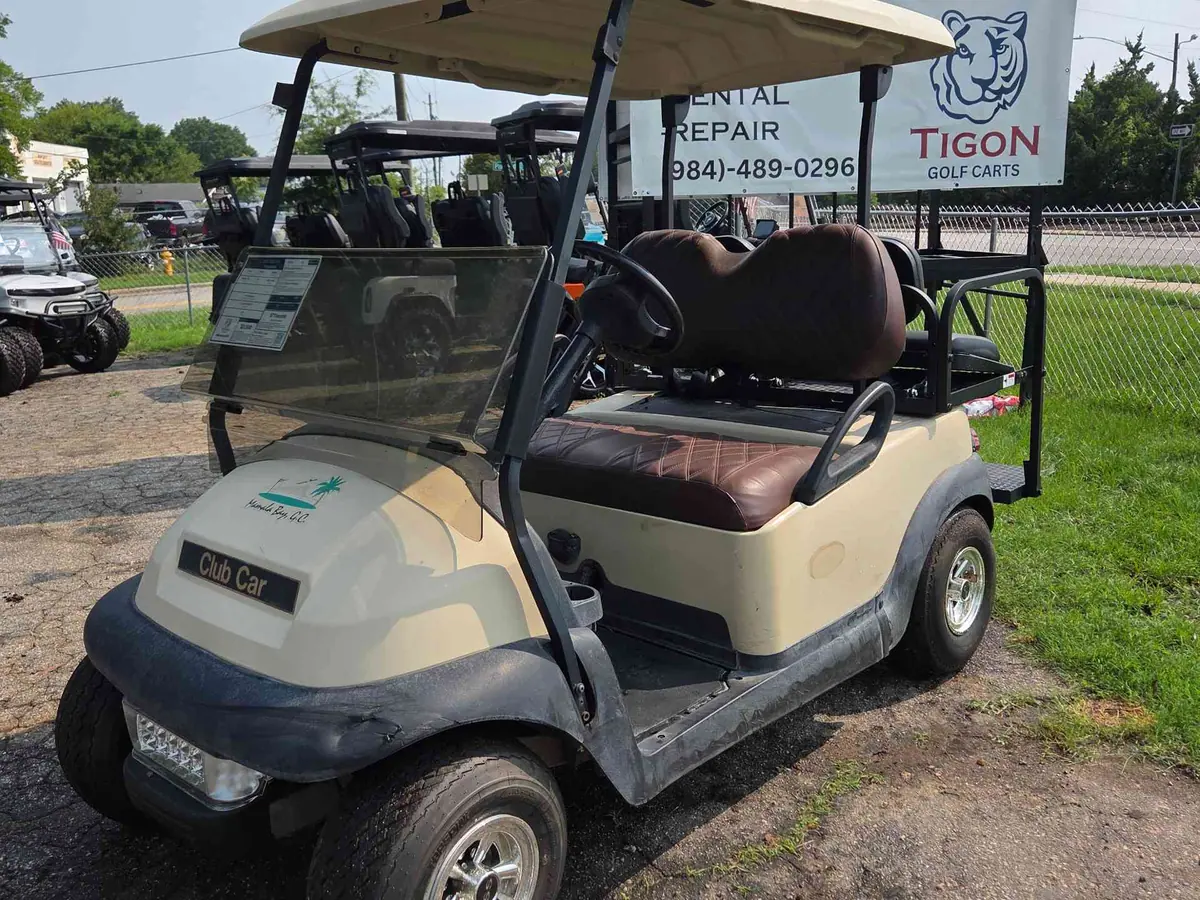 Used beige electric 2015 Club Car Precedent golf cart for sale in Raleigh, NC