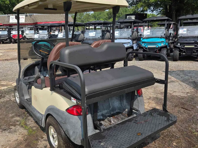Used beige electric 2015 Club Car Precedent golf cart for sale in Raleigh, NC — photo 3