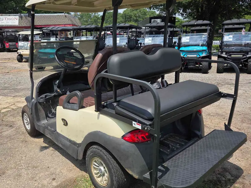 Used beige electric 2015 Club Car Precedent golf cart for sale in Raleigh, NC — photo 3