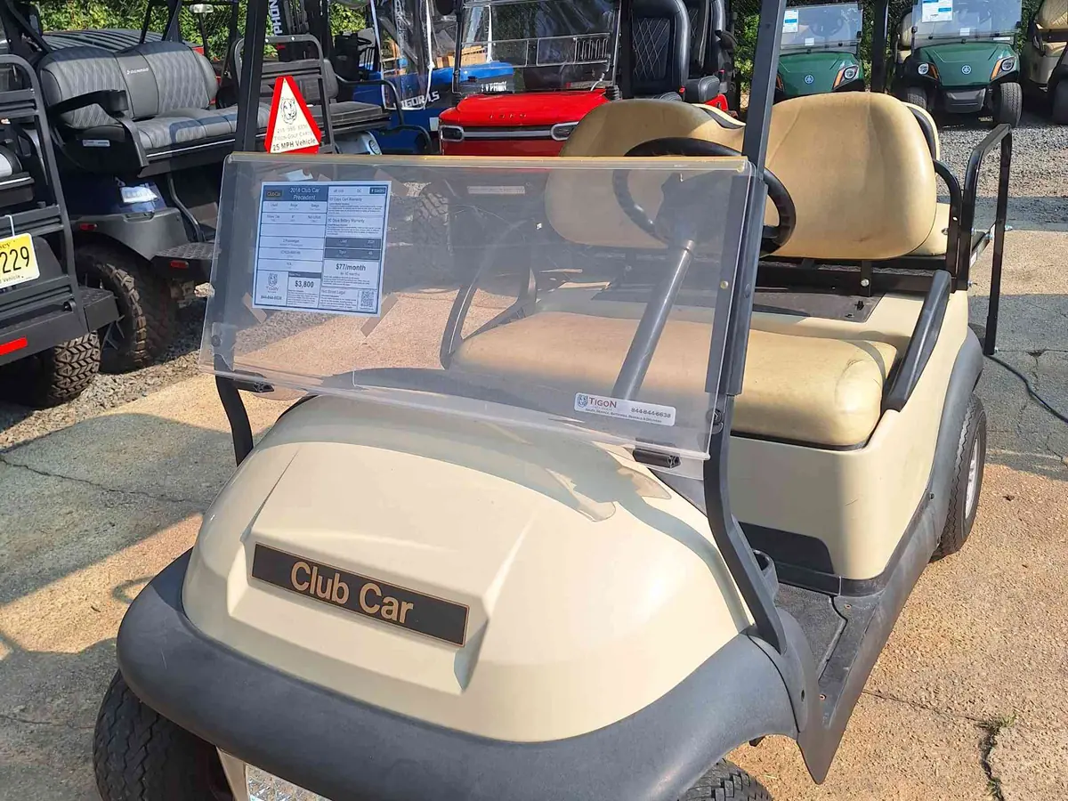 Used beige electric 2018 Club Car Precedent golf cart for sale in Waretown, NJ
