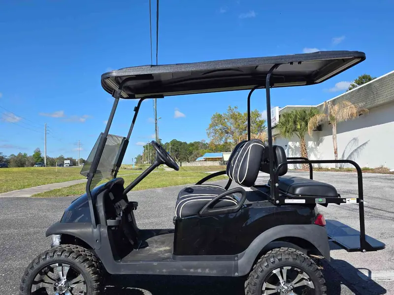 Used black electric 2019 Club Car Precedent lifted golf cart for sale in Lecanto, FL — photo 2