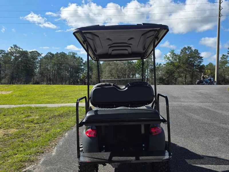 Used black electric 2019 Club Car Precedent lifted golf cart for sale in Lecanto, FL — photo 4
