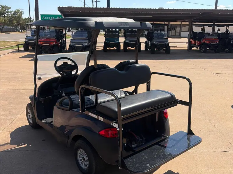 Used blue electric 2019 Club Car Precedent golf cart for sale in Wichita Falls, TX — photo 3