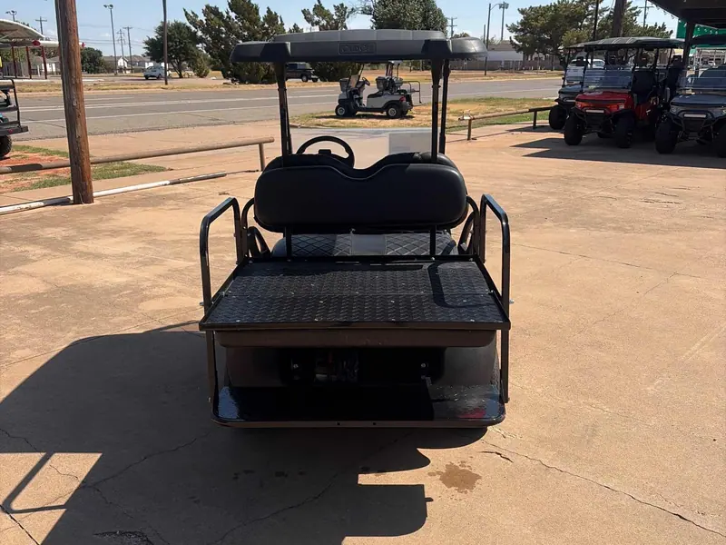 Used blue electric 2019 Club Car Precedent golf cart for sale in Wichita Falls, TX — photo 4