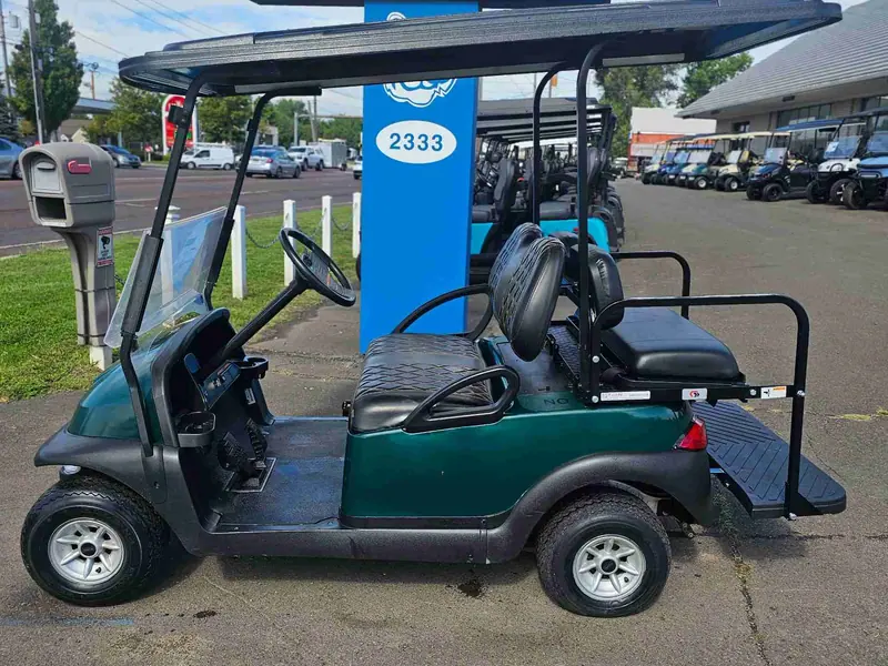 Used green gas 2014 Club Car Precedent golf cart for sale in Hatfield, PA — photo 2