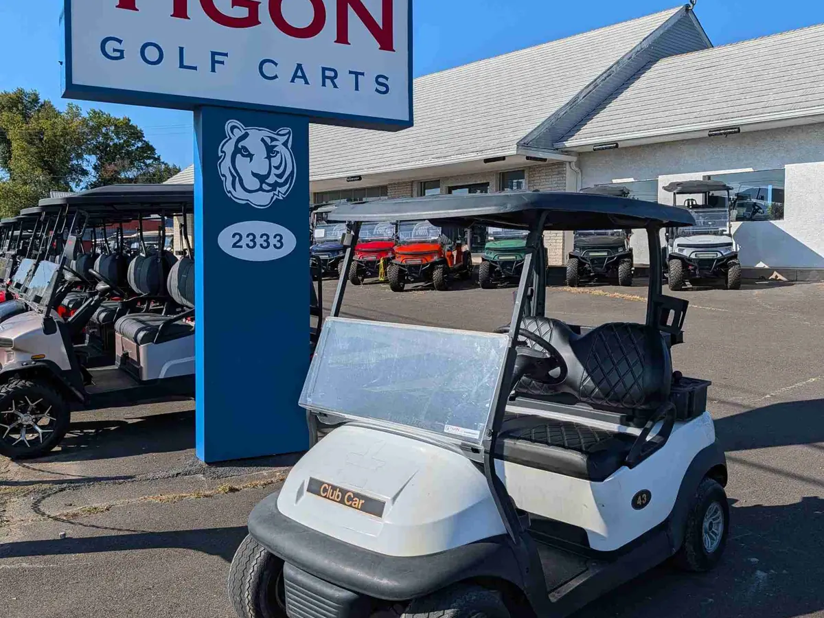 Used white electric 2019 Club Car Precedent golf cart for sale in Waretown, NJ