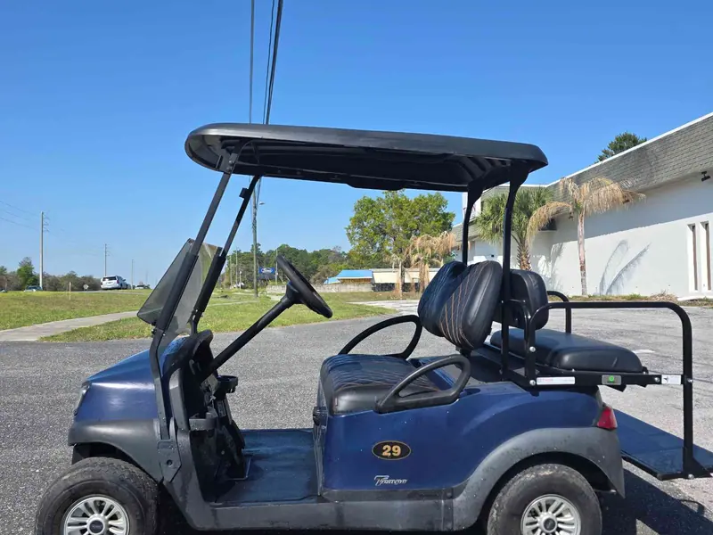 Used blue electric 2018 Club Car Tempo golf cart for sale in Lecanto, FL — photo 2