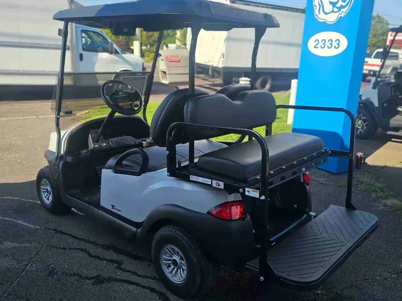 Used gray electric 2020 Club Car Tempo golf cart for sale in Gloucester Point, VA — photo 3
