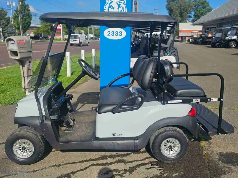 Used gray electric 2020 Club Car Tempo golf cart for sale in Gloucester Point, VA — photo 2