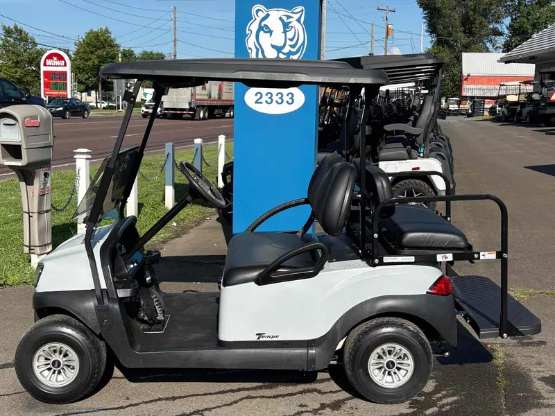 Used gray electric 2020 Club Car Tempo golf cart for sale in Hatfield, PA — photo 2