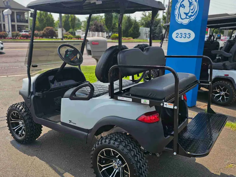 Used gray electric 2020 Club Car Tempo lifted golf cart for sale in Ocean View, NJ — photo 3