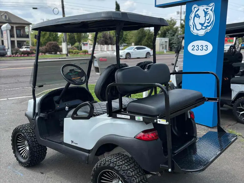 Used gray electric 2020 Club Car Tempo lifted golf cart for sale in Ocean View, NJ — photo 3