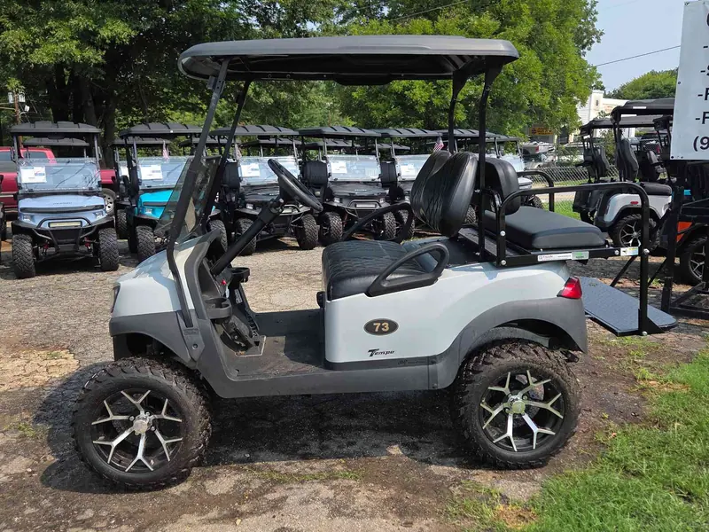 Used gray electric 2020 Club Car Tempo lifted golf cart for sale in Raleigh, NC — photo 2