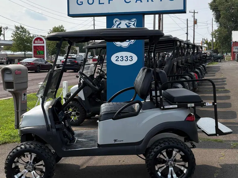 Used gray electric 2020 Club Car Tempo lifted golf cart for sale in Rio Grande, NJ — photo 2