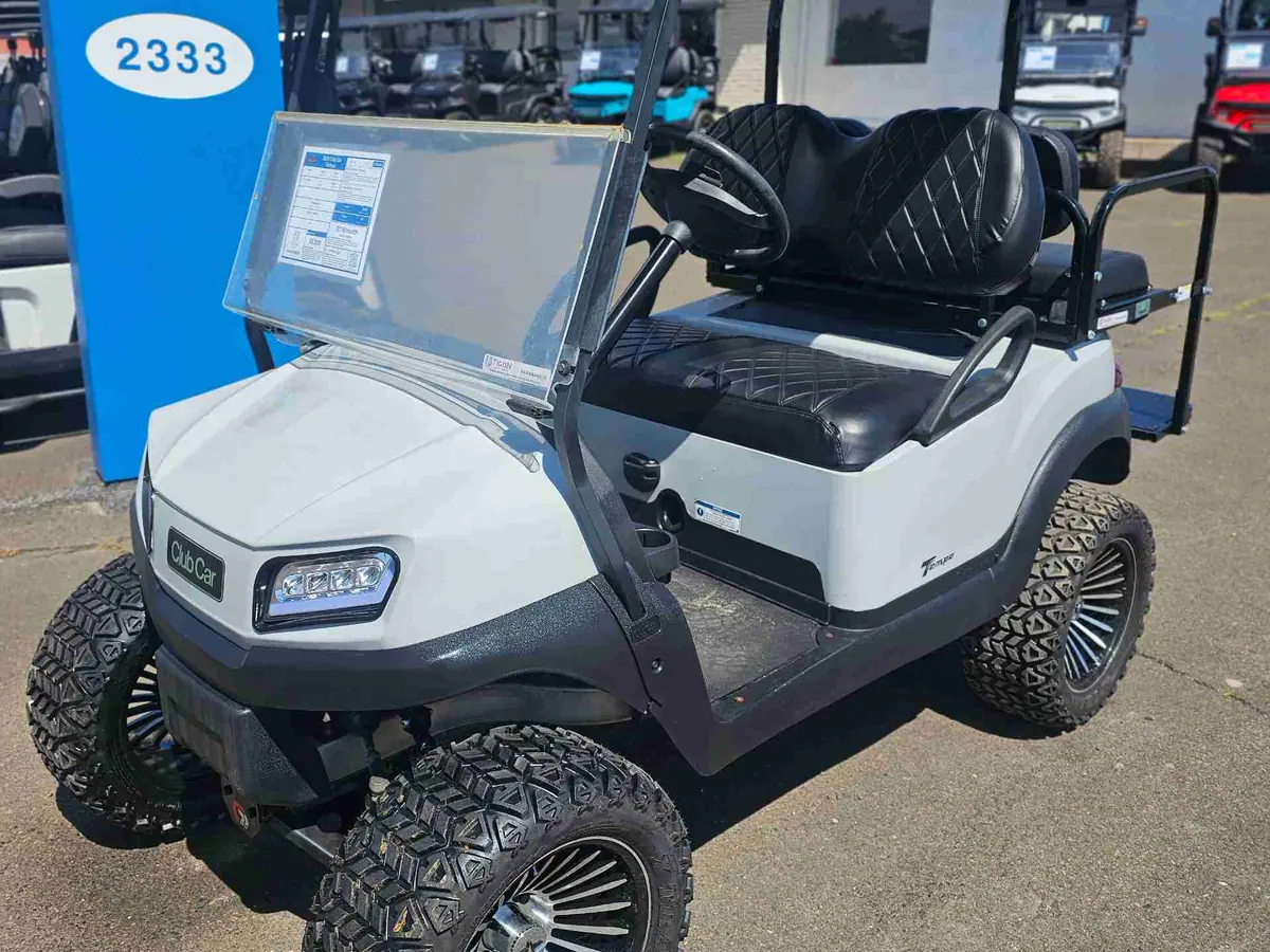 Used gray electric 2020 Club Car Tempo lifted golf cart for sale in Wichita Falls, TX