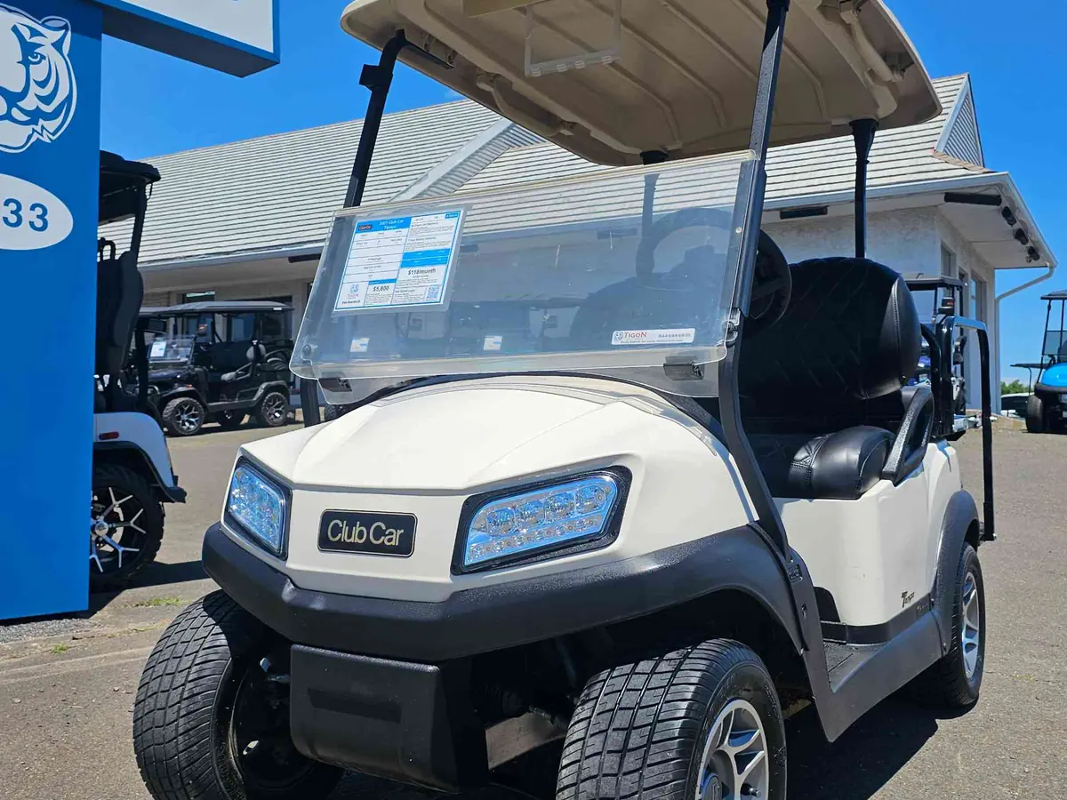 Used white electric 2021 Club Car Tempo golf cart for sale in Bayville, NJ