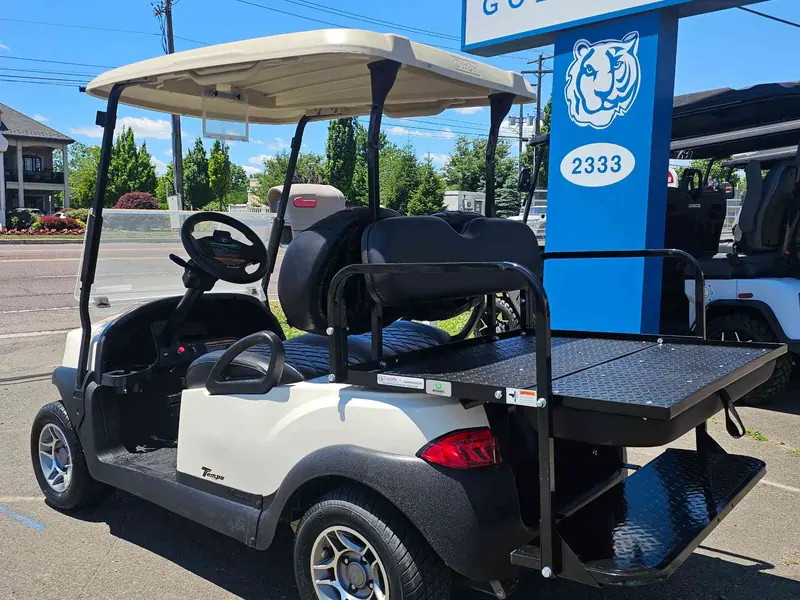 Used white electric 2021 Club Car Tempo golf cart for sale in Bayville, NJ — photo 3