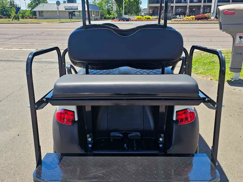 Used white electric 2021 Club Car Tempo golf cart for sale in Bayville, NJ — photo 4