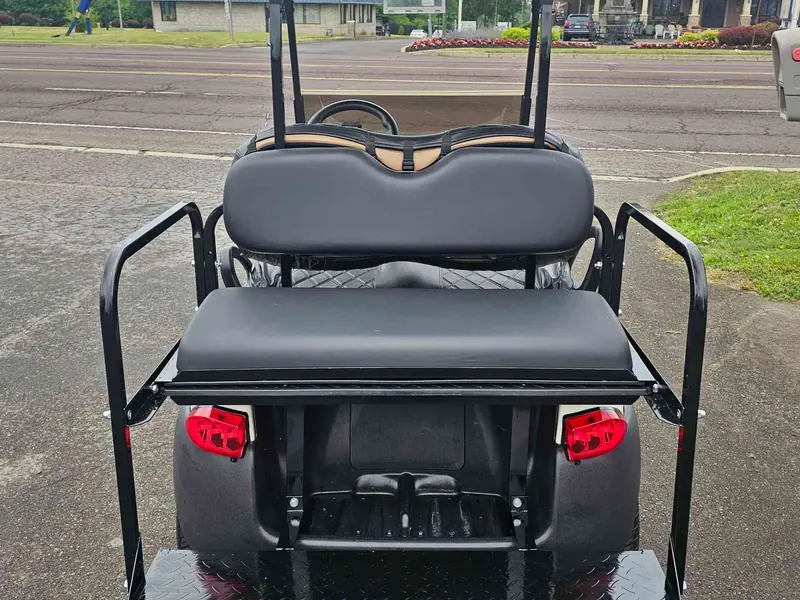 Used white electric 2021 Club Car Tempo golf cart for sale in Rio Grande, NJ — photo 4