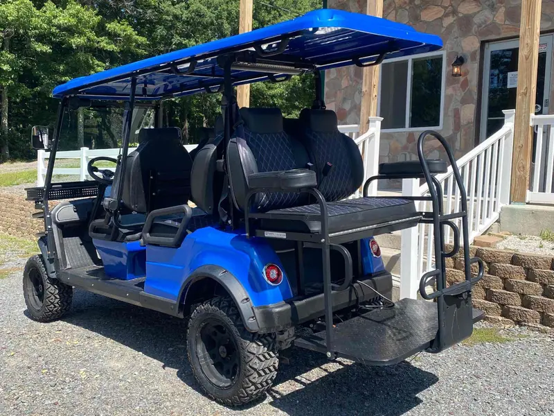 New light blue electric 2023 Epic E60L lifted golf cart for sale in Long Pond, PA — photo 3