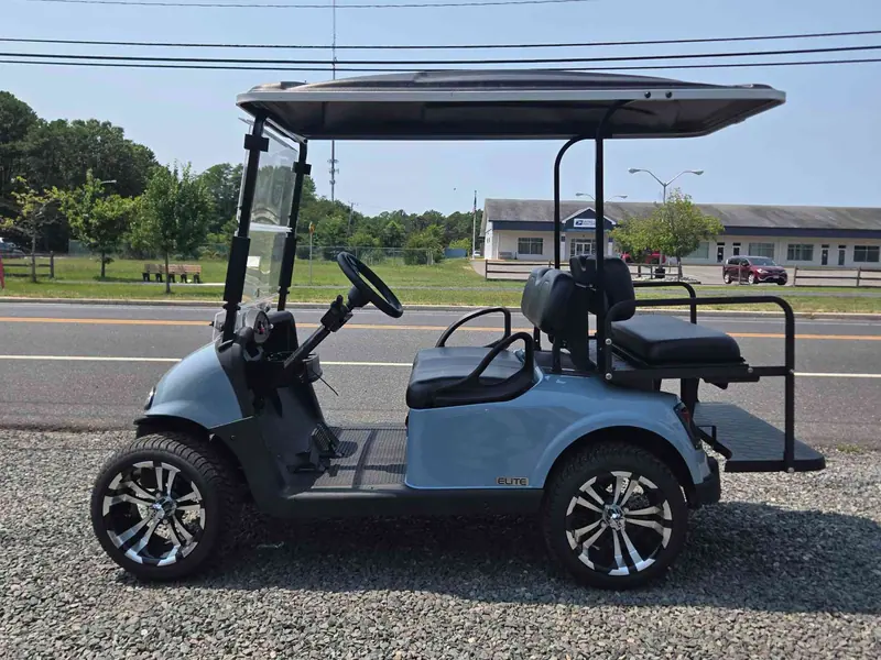 Used blue electric 2021 EZGO RXV golf cart for sale in Waretown, NJ — photo 2