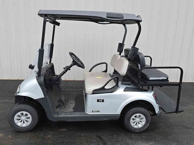 Used silver electric 2019 EZGO RXV golf cart for sale in Scranton, PA — photo 2