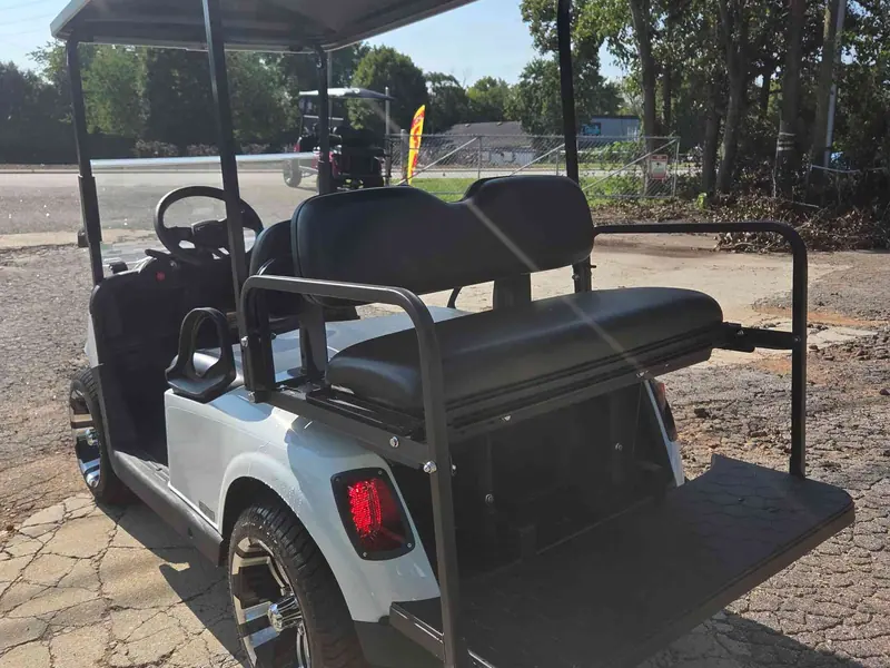 Used white electric 2021 EZGO RXV golf cart for sale in Raleigh, NC — photo 4