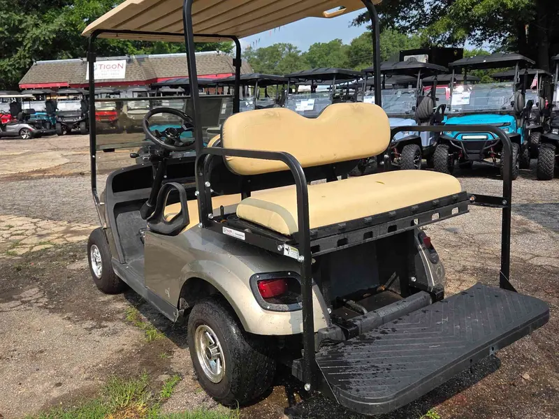Used champane gas 2021 EZGO TXT golf cart for sale in Raleigh, NC — photo 3