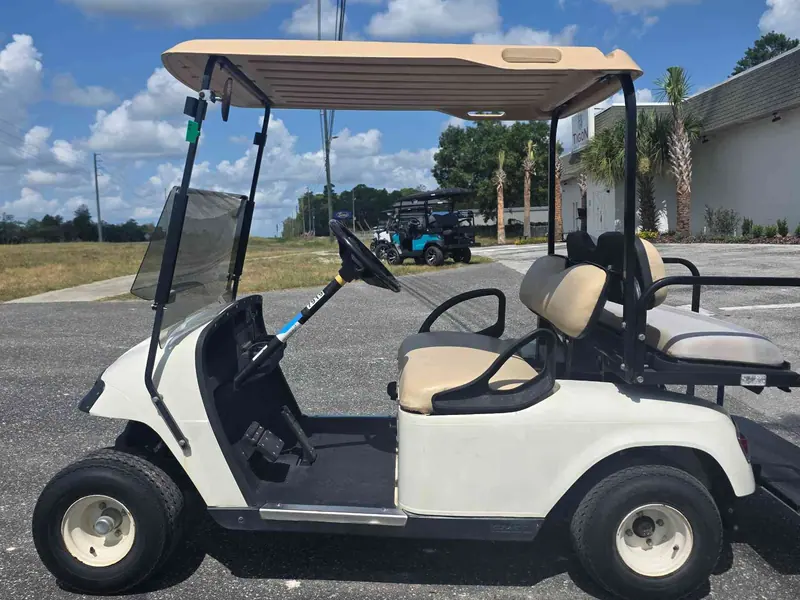Used white gas 2008 EZGO TXT golf cart for sale in Lecanto, FL — photo 2
