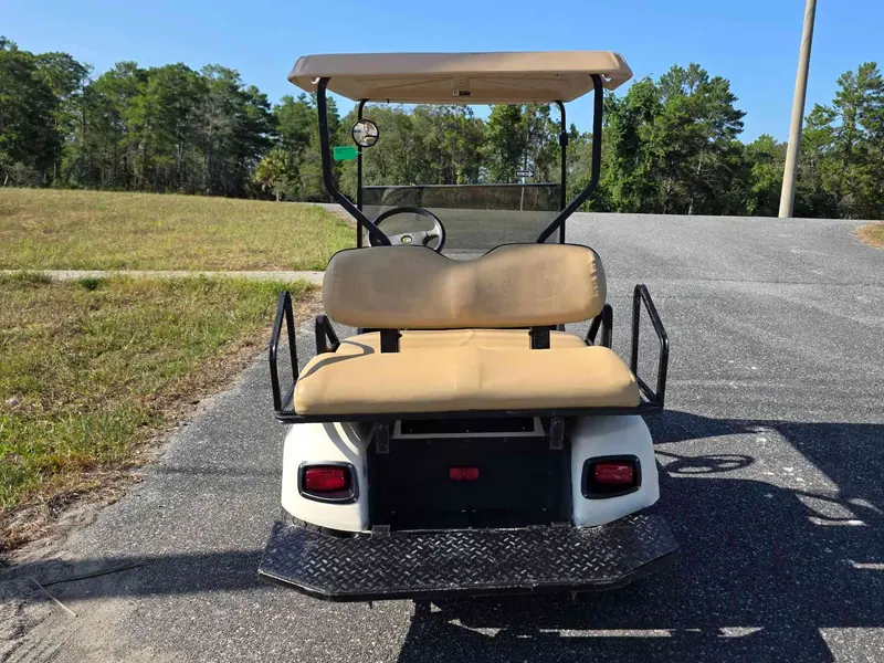 Used white gas 2008 EZGO TXT golf cart for sale in Lecanto, FL — photo 4