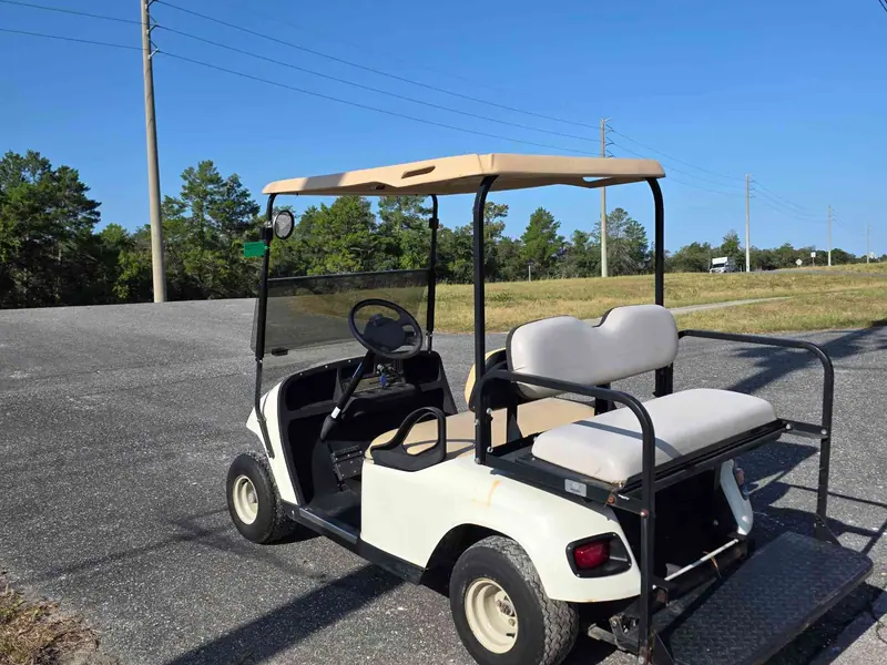 Used white gas 2008 EZGO TXT golf cart for sale in Lecanto, FL — photo 3