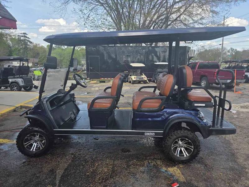 New indigo gas 2024 Icon G60L lifted golf cart for sale in Raleigh, NC — photo 2