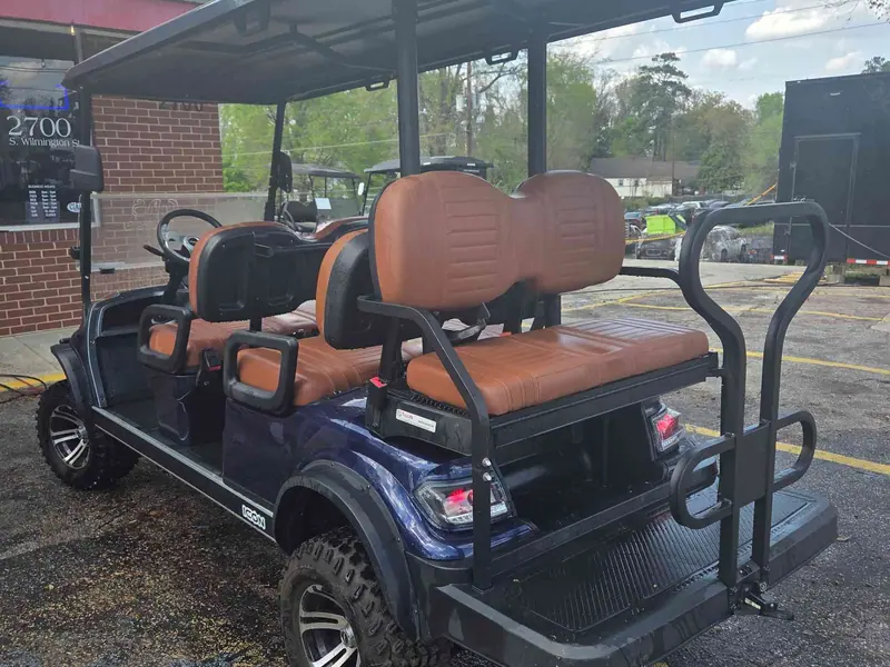New indigo gas 2024 Icon G60L lifted golf cart for sale in Raleigh, NC — photo 3