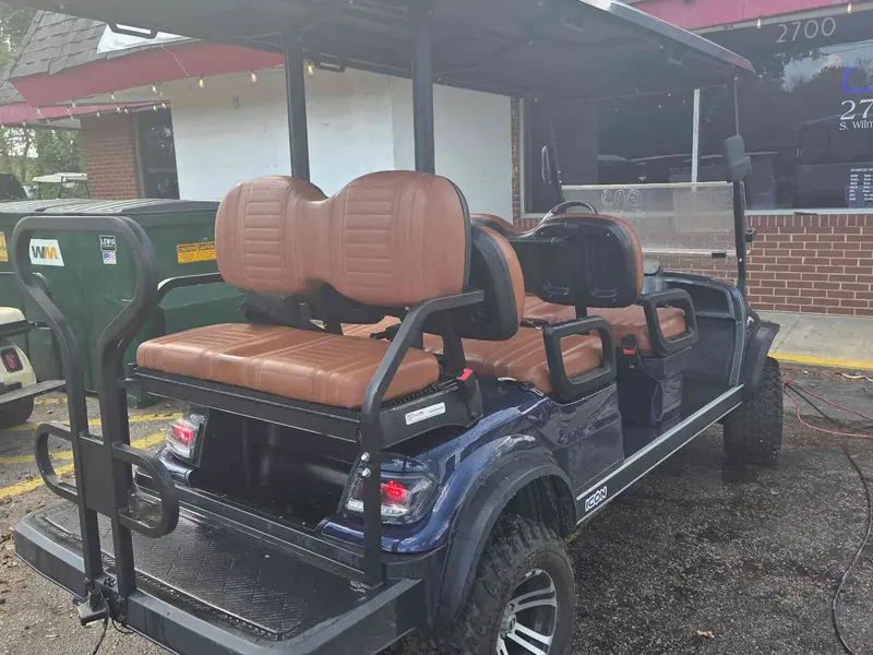 New indigo gas 2024 Icon G60L lifted golf cart for sale in Raleigh, NC — photo 4