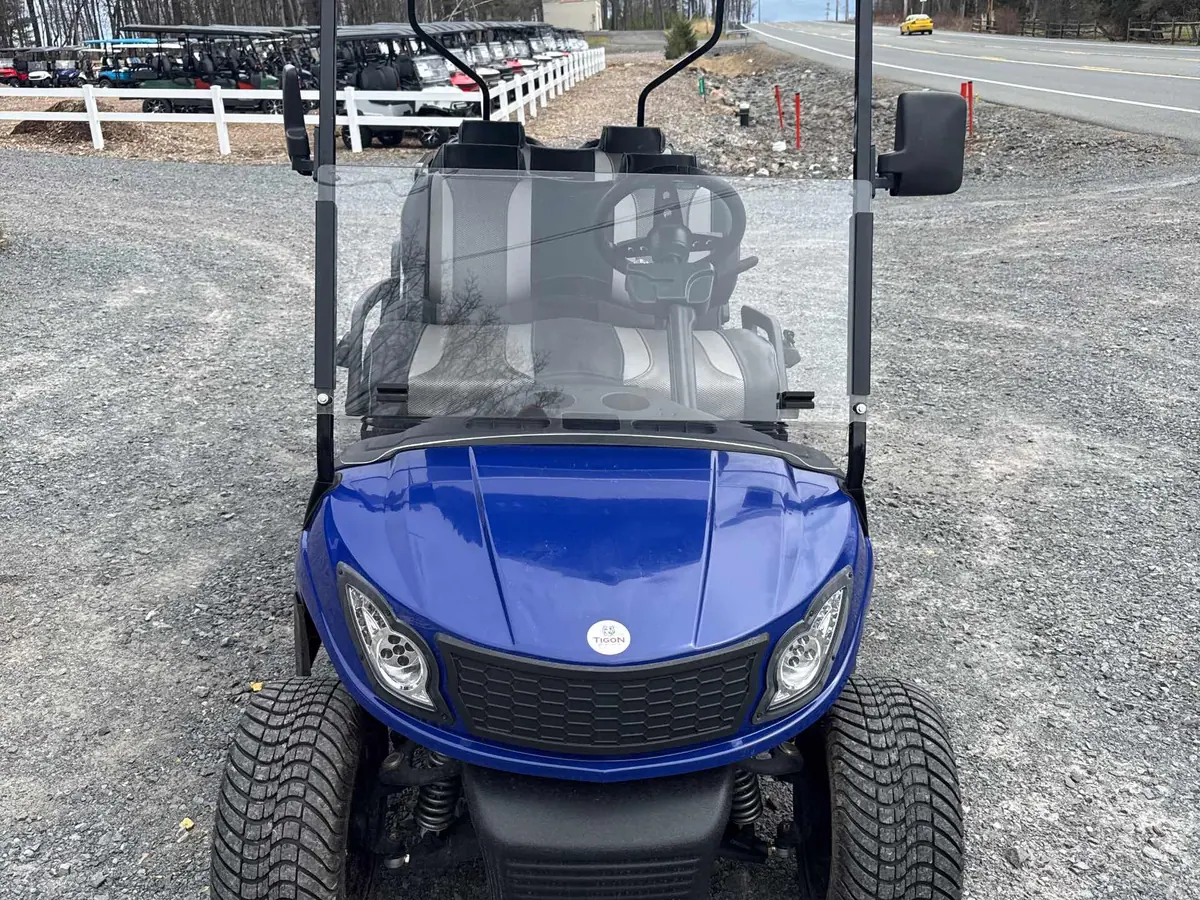 New blue electric 2024 Swift EV Mach 6E golf cart for sale in Long Pond, PA