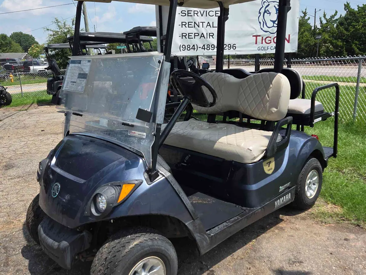 Used blue gas 2017 Yamaha Drive 2 golf cart for sale in Raleigh, NC