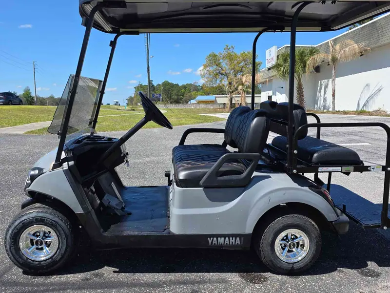 Used gray gas 2016 Yamaha Drive 2 golf cart for sale in Lecanto, FL — photo 2