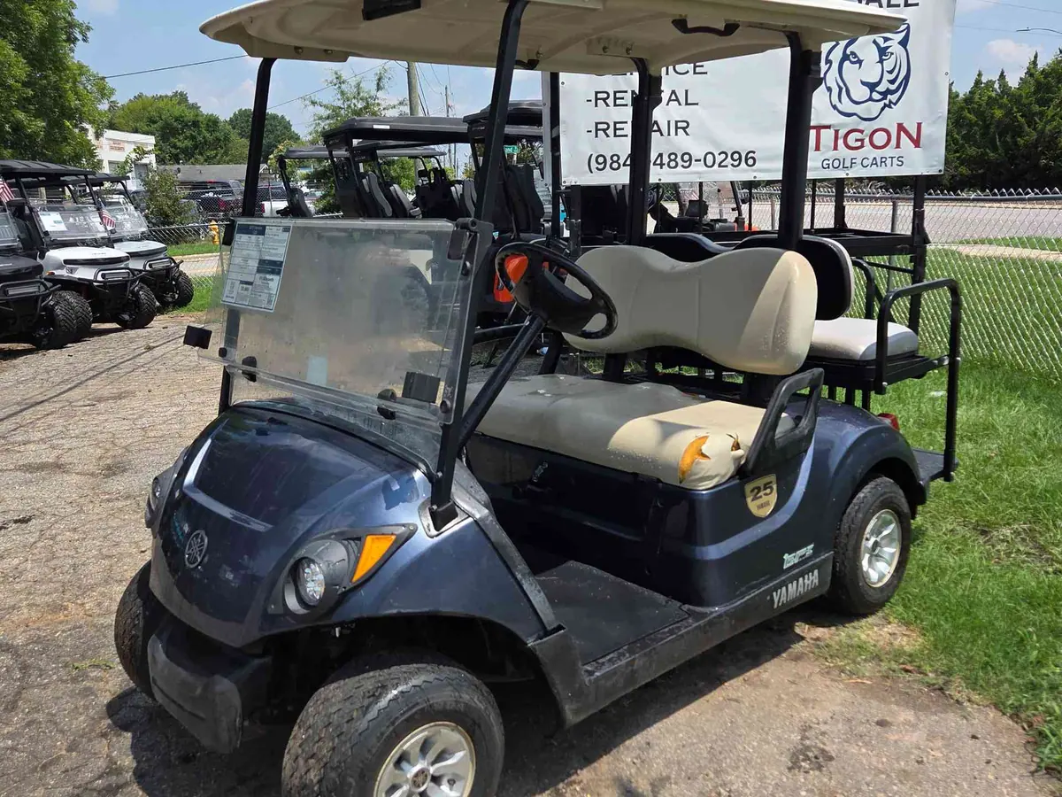 Used blue gas 2017 Yamaha G29 golf cart for sale in Raleigh, NC