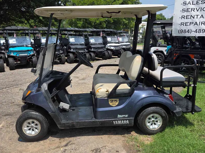 Used blue gas 2017 Yamaha G29 golf cart for sale in Raleigh, NC — photo 2