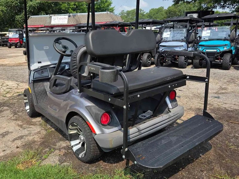 Used gray electric 2015 Yamaha G29 golf cart for sale in Raleigh, NC — photo 3
