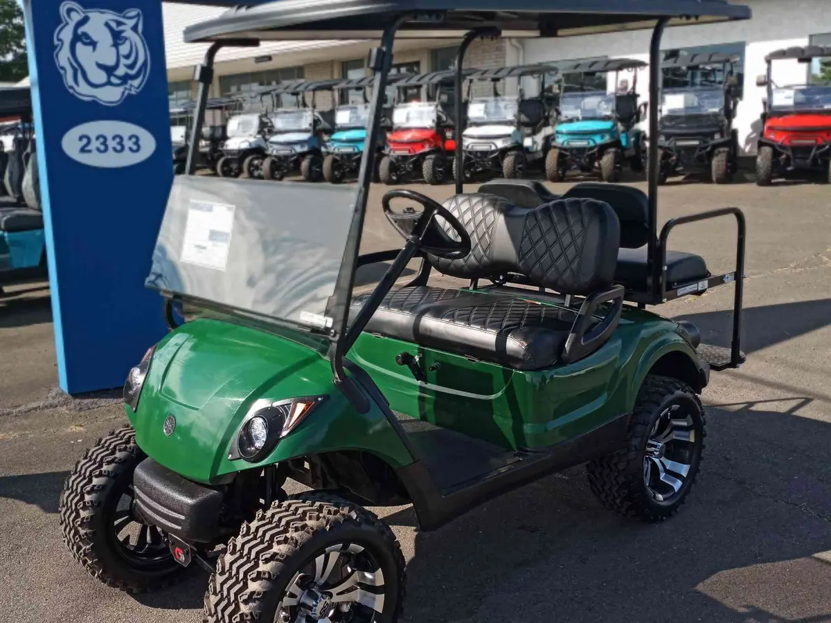 Used green gas 2016 Yamaha G29 lifted golf cart for sale in Hatfield, PA