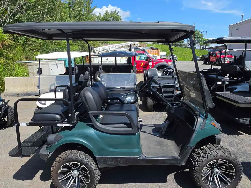 Used green gas 2013 Yamaha G29 lifted golf cart for sale in Scranton, PA — photo 2