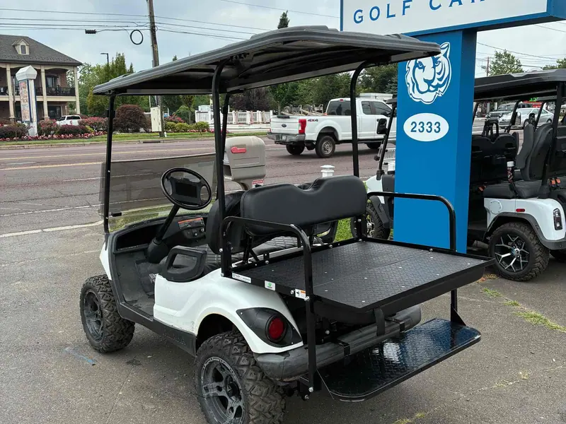 Used white gas 2013 Yamaha G29 lifted golf cart for sale in Dover, DE — photo 3