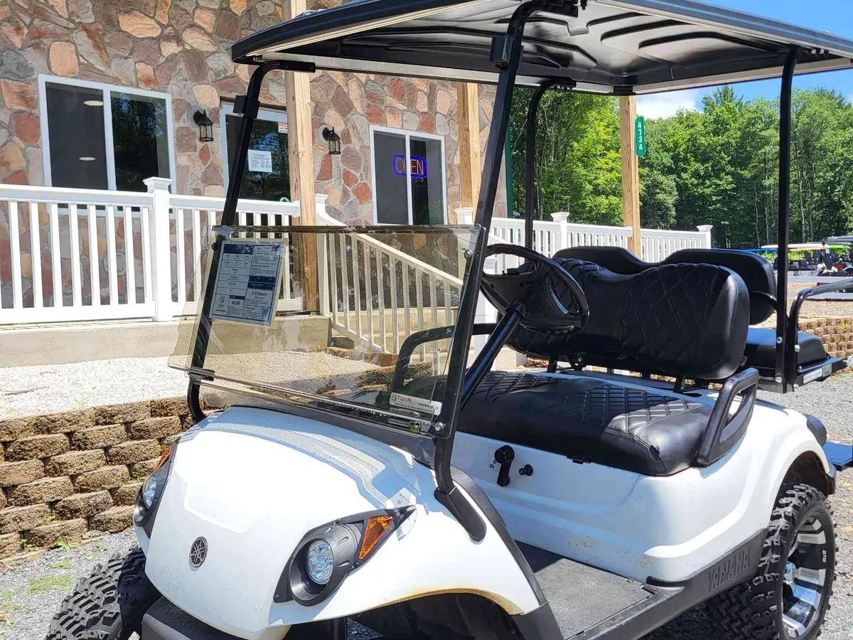 Used white gas 2013 Yamaha G29 lifted golf cart for sale in Long Pond, PA