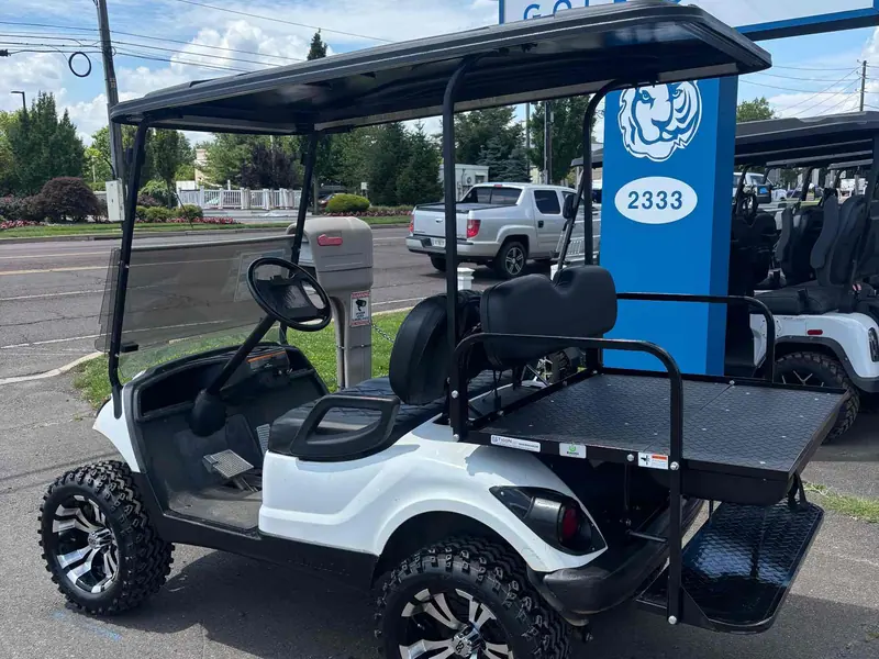 Used white gas 2013 Yamaha G29 lifted golf cart for sale in Long Pond, PA — photo 3